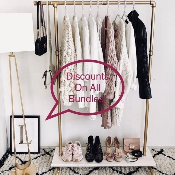 Loft By Ann Taylor Black And White Shorts Romper, Size Small - Picture 3 of 10